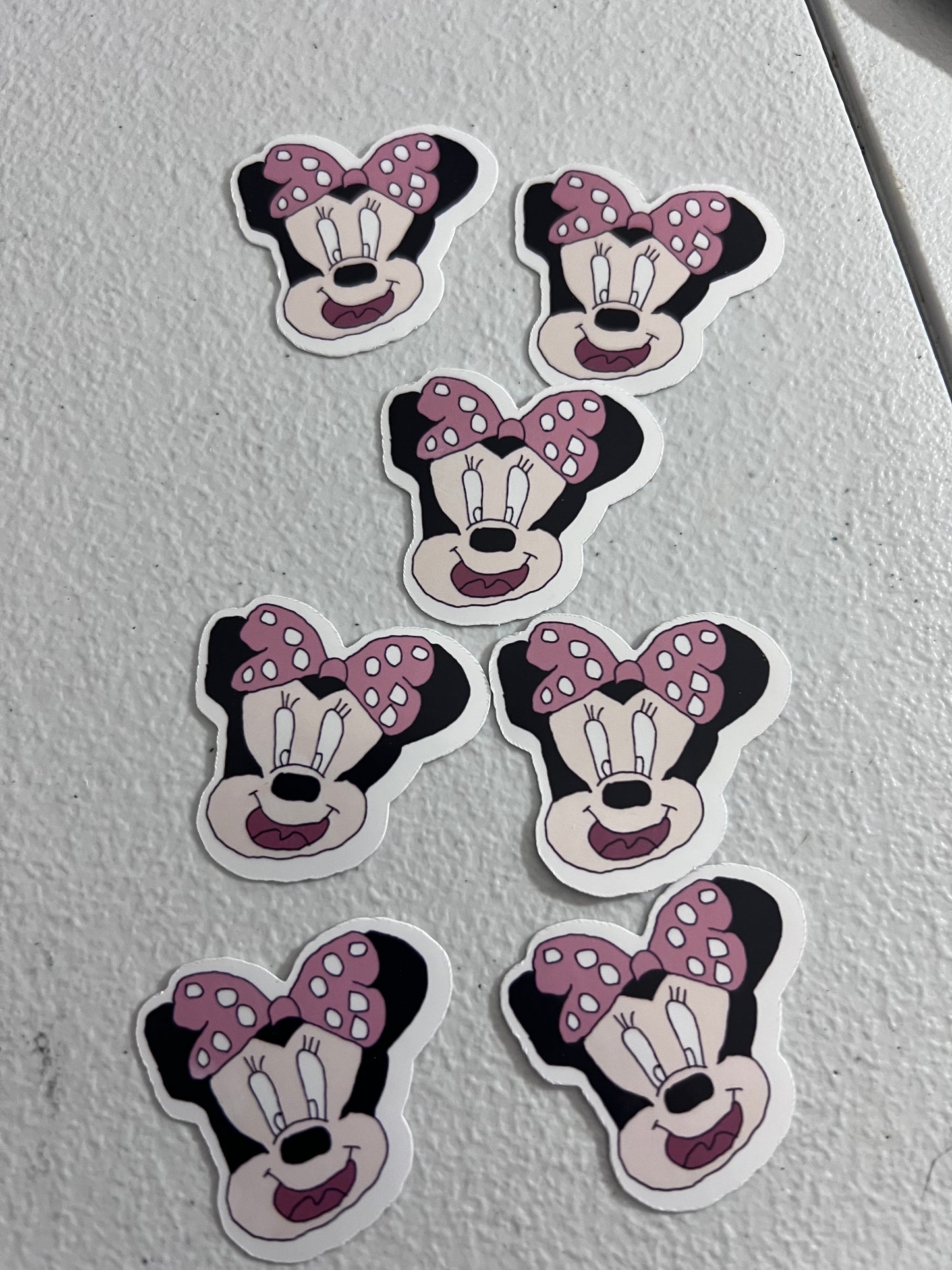 Minnie mouse sticker