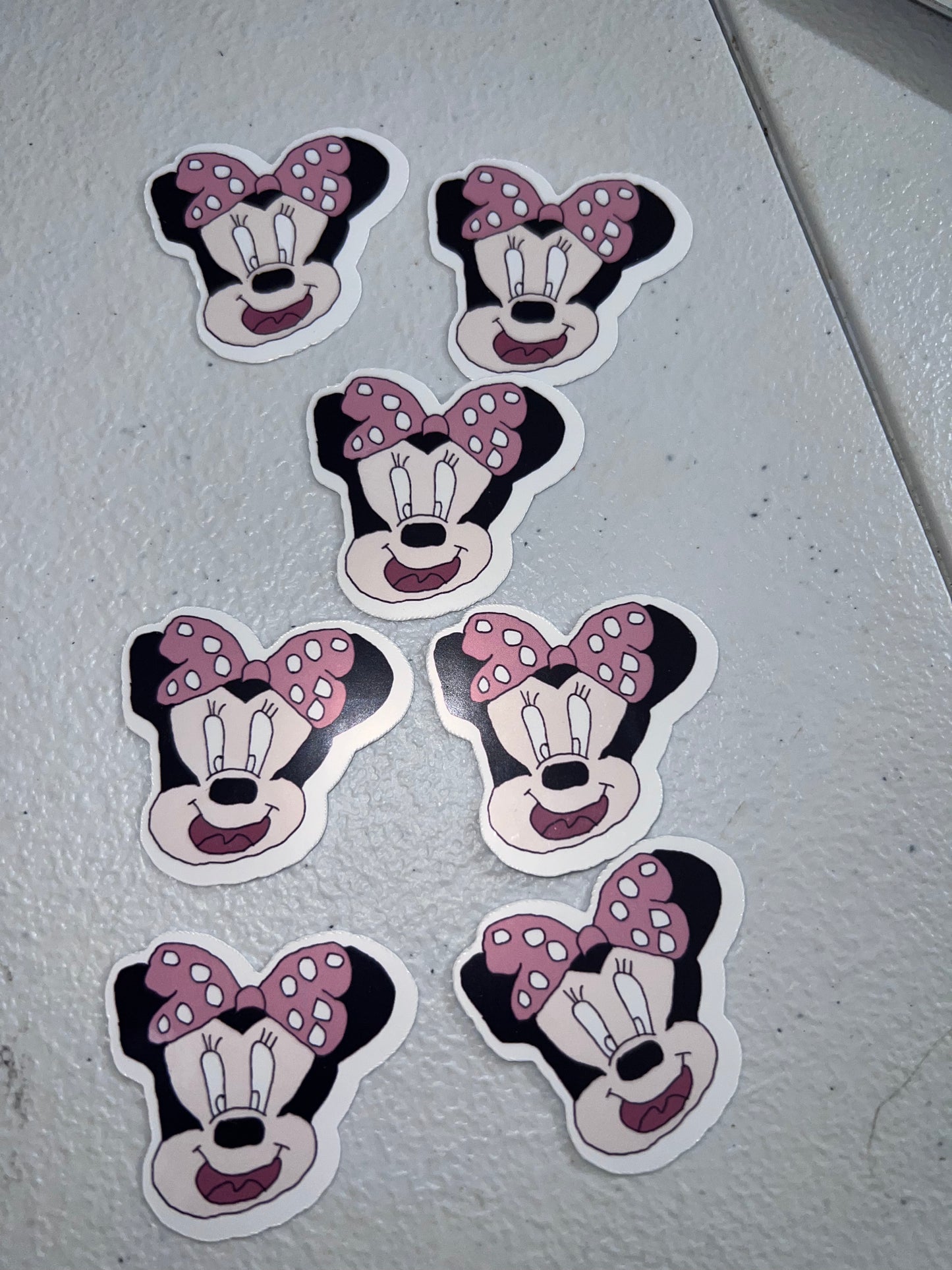 Minnie mouse sticker